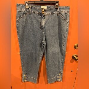 Charter Club Womens Size 18 Denim Capri Classic Fit